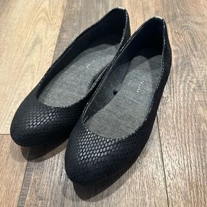Dr Scholls Black cushioned flats